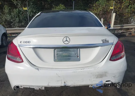 2016 Mercedes-Benz C 300 Sport from USA, damaged, VIN 55SWF4JB9GU171923